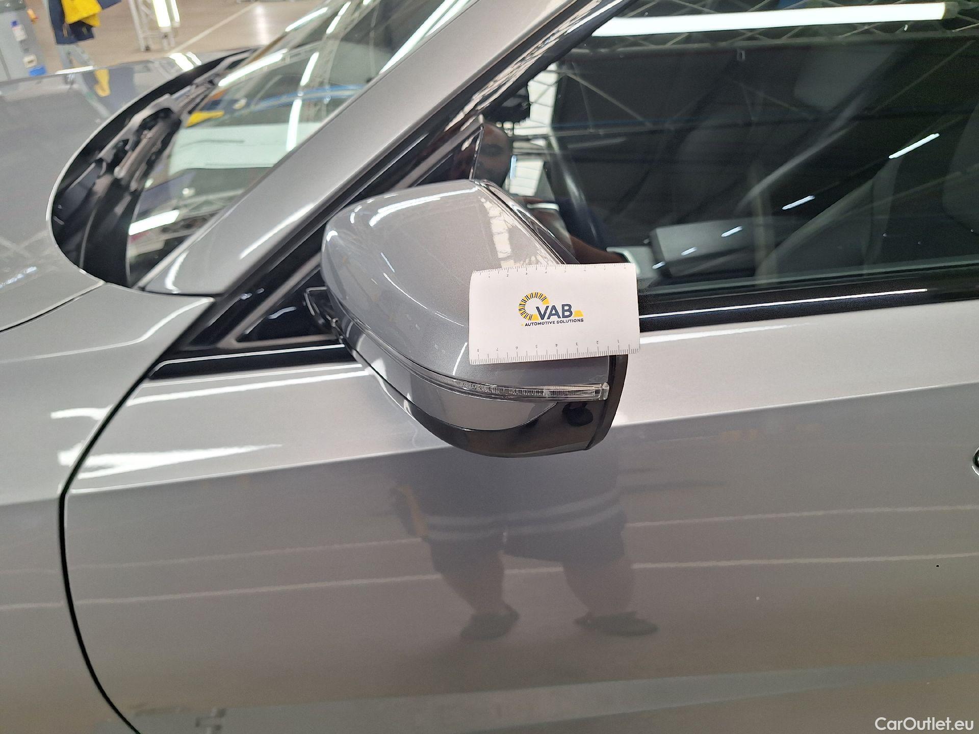  Bmw  Serie 3 BMW, 3-serie T FL'22, 318i Touring 115kw A #4