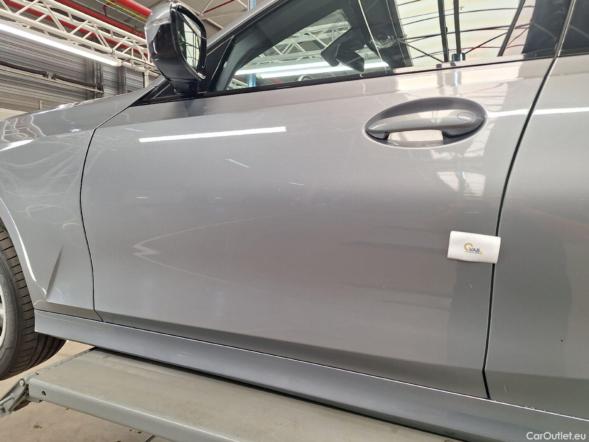  Bmw  Serie 3 BMW, 3-serie T FL'22, 318i Touring 115kw A #12