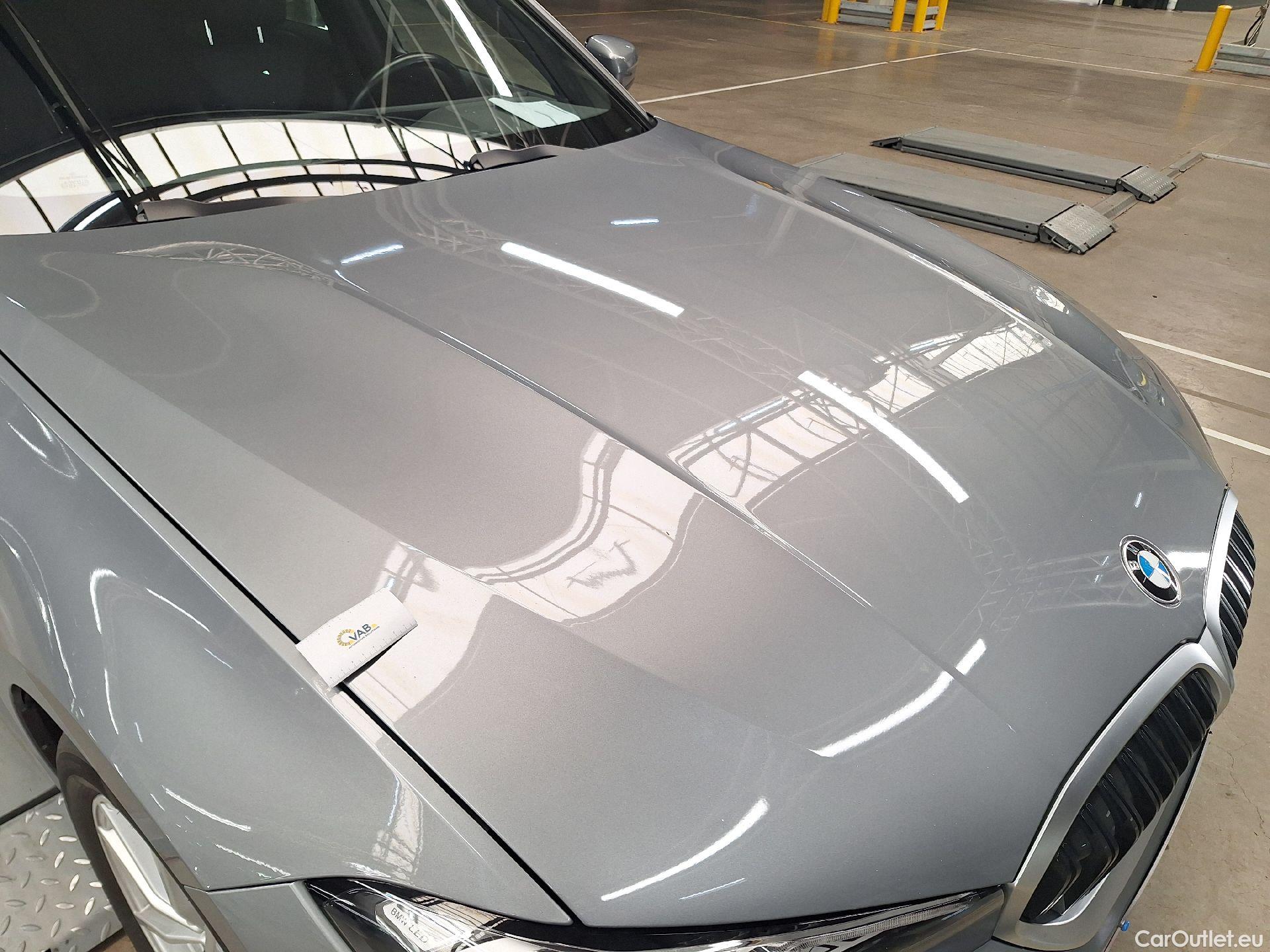  Bmw  Serie 3 BMW, 3-serie T FL'22, 318i Touring 115kw A #1