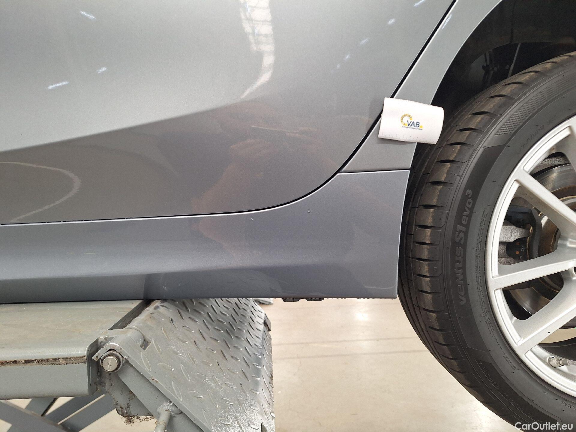  Bmw  Serie 3 BMW, 3-serie T FL'22, 318i Touring 115kw A #30