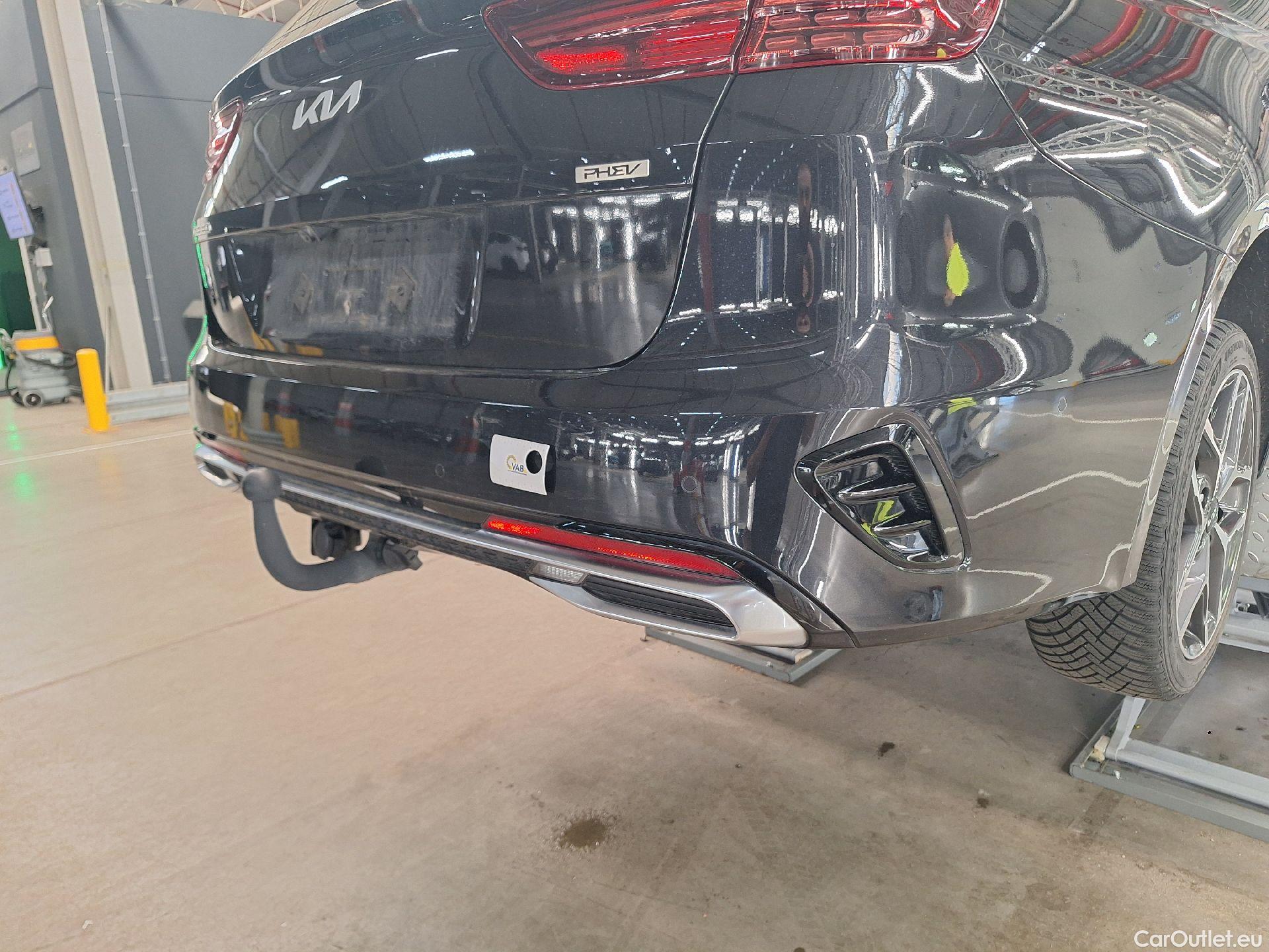  KIA  Cee'd Kia, Ceed SW FL'21 PHEV, Ceed SW 1.6PHEV Bus.Line DCT #13