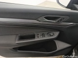  Volkswagen  Golf  Volkswagen VIII 1.0 eTSI 81kW Active DSG 5d #20
