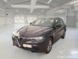 Alfa Romeo  STELVIO ALFA ROMEO / 2017 / 5P / SUV 2.2 TD 160 CV SUPER AT8 RWD