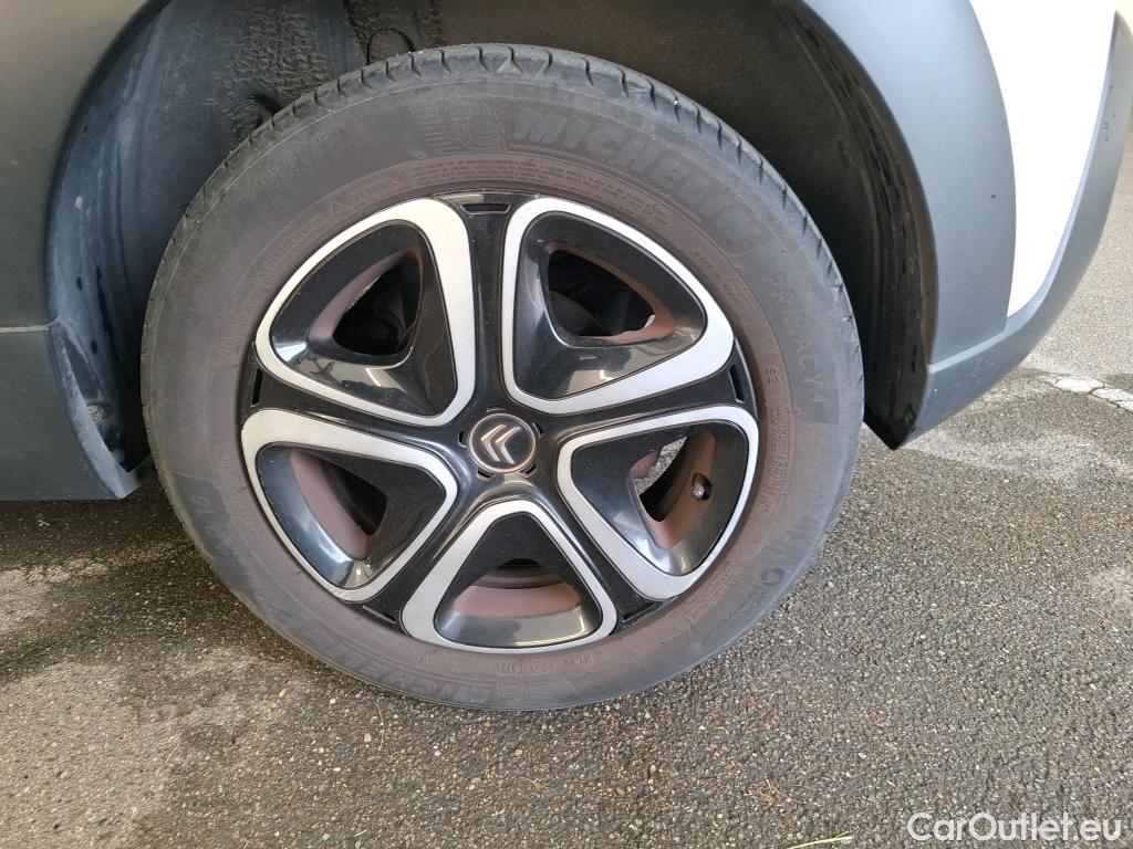  Citroen  C3  Société Feel 1.5 BlueHDI 100CV BVM6 E6dT #36