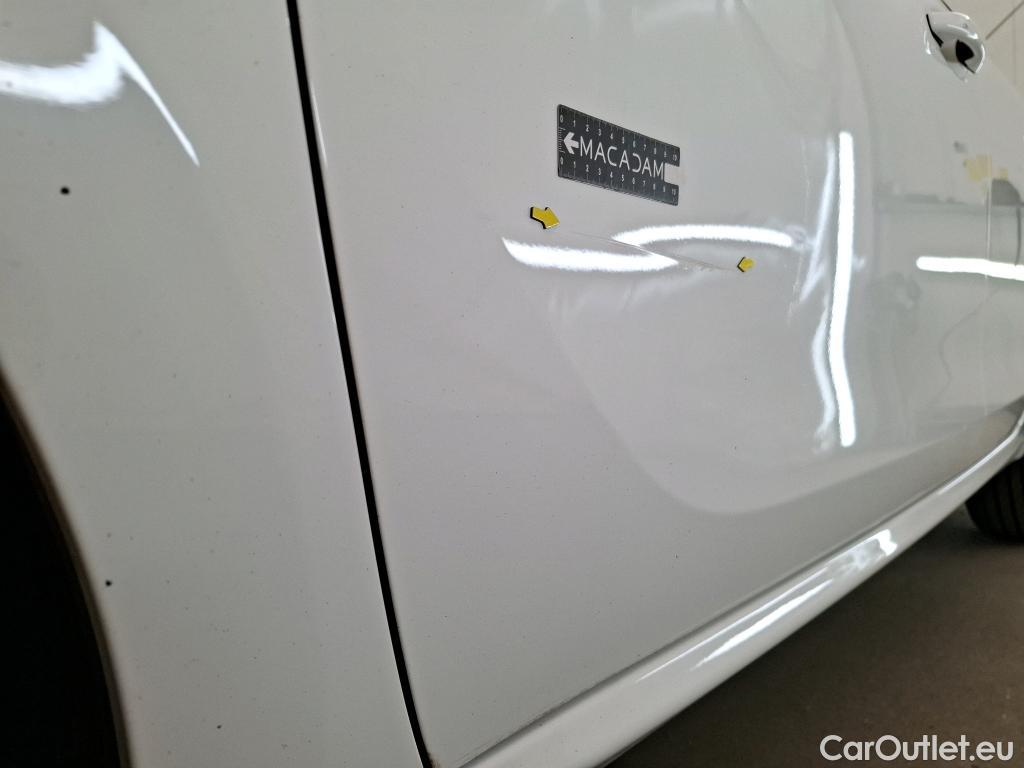  Peugeot  208  Affaire Premium Pack 1.5 HDi 100CV BVM5 E6dT #3
