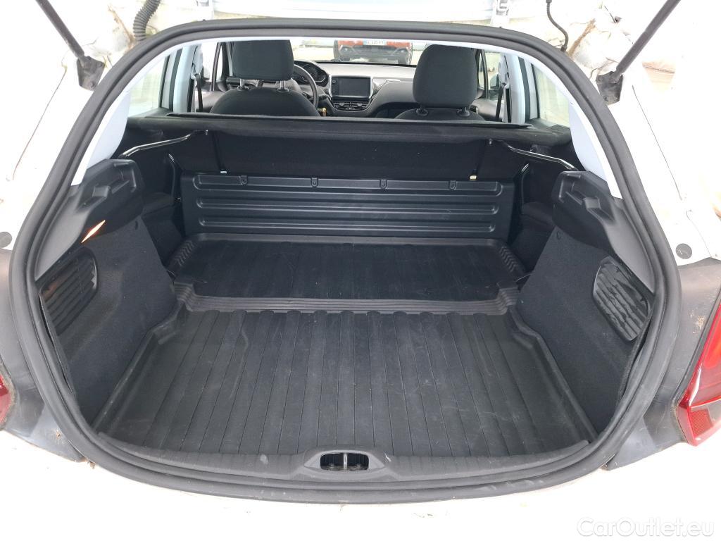  Peugeot  208  Affaire Premium Pack 1.5 HDi 100CV BVM5 E6dT #4