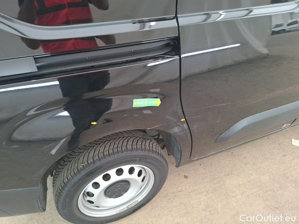  Citroen  Berlingo  Fourgon Club M 1000 1.5 BlueHDi 130CV BVA8 E6dT #1