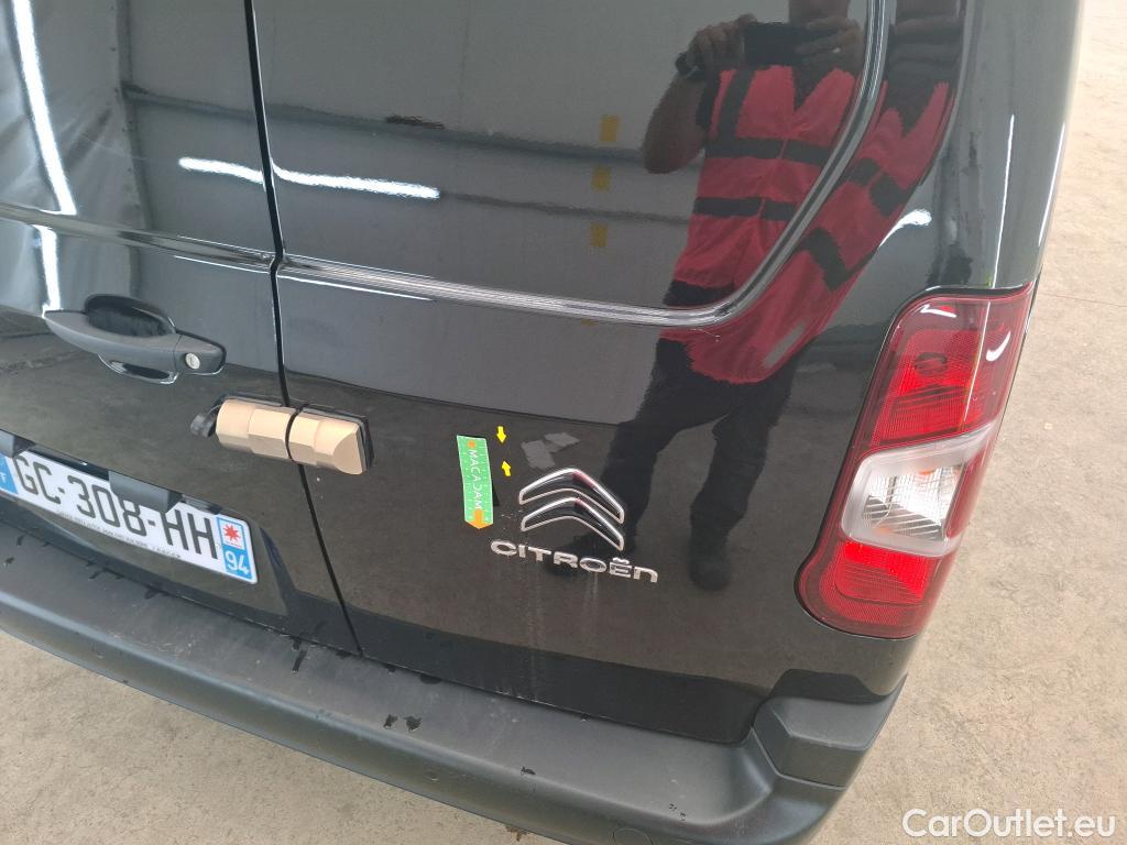  Citroen  Berlingo  Fourgon Club M 1000 1.5 BlueHDi 130CV BVA8 E6dT #37