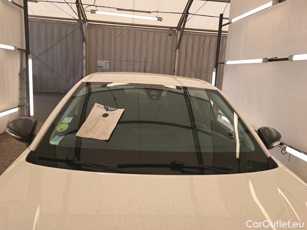  Peugeot  208  Premium 1.5 HDi 100CV BVM6 E6d #10