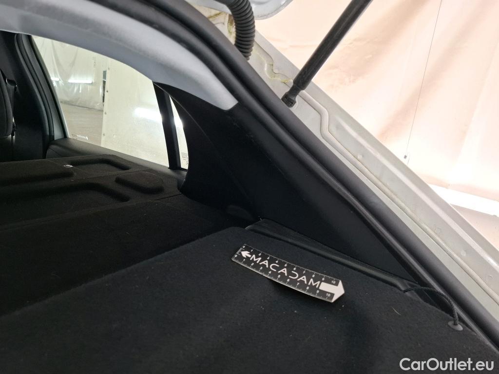  Peugeot  208  Premium 1.5 HDi 100CV BVM6 E6d #35