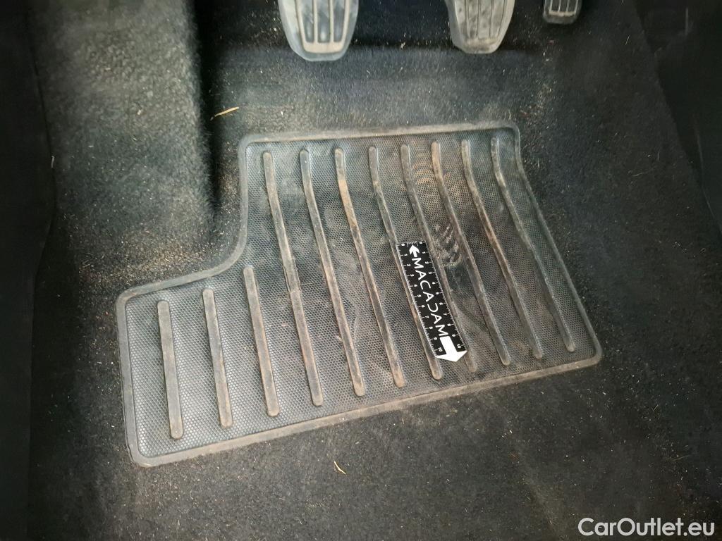  Peugeot  208  Premium 1.5 HDi 100CV BVM6 E6d #27