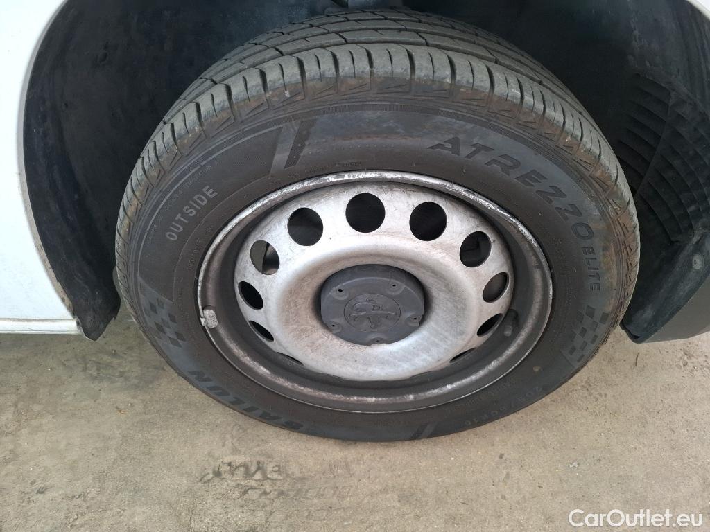  Peugeot  Partner  Asphalt L1 1.5 HDi 100CV BVM5 E6dT #35