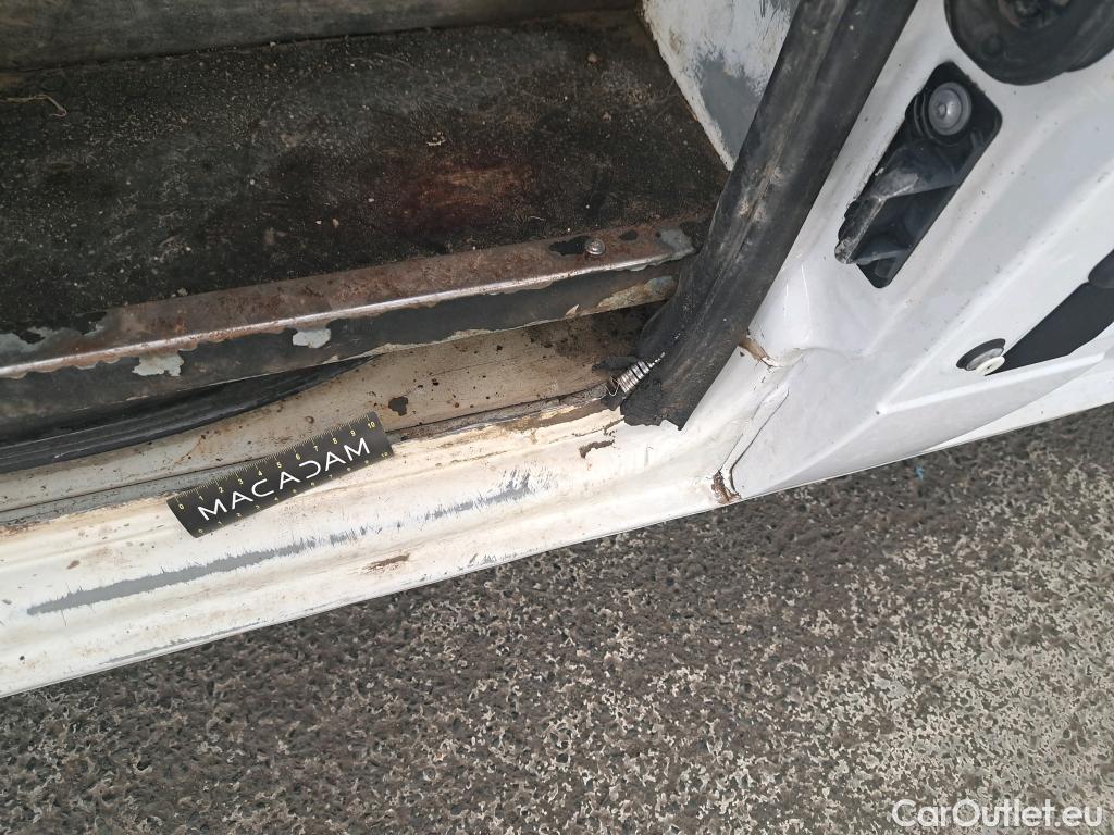  Renault  Master  III Fourgon L3H2 3 5 Grand Confort dCi 135CV BVM6 7 Sieges E6dT #48