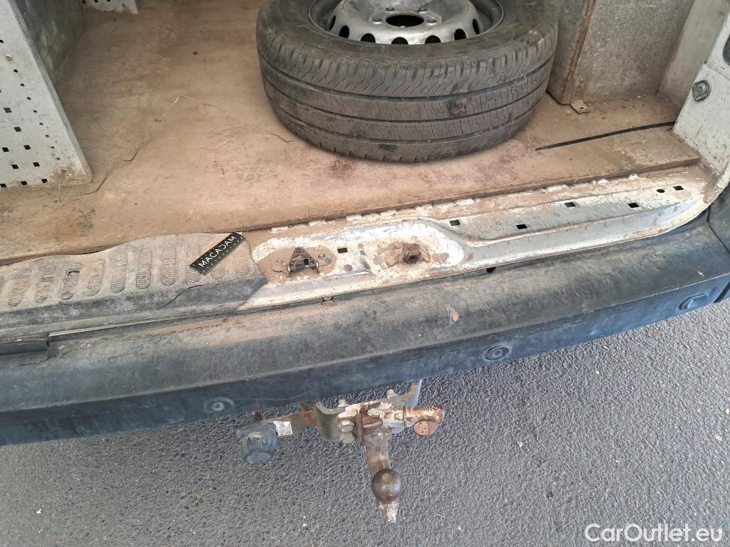  Renault  Master  III Fourgon L3H2 3 5 Grand Confort dCi 135CV BVM6 7 Sieges E6dT #61