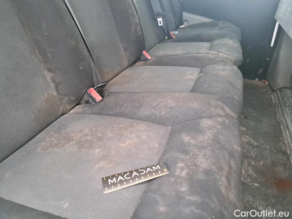  Renault  Master  III Fourgon L3H2 3 5 Grand Confort dCi 135CV BVM6 7 Sieges E6dT #69