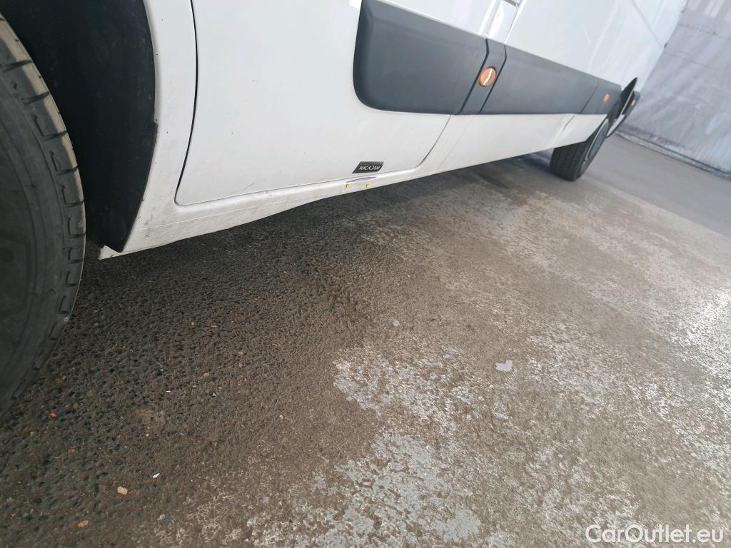  Renault  Master  III Fourgon L3H2 3 5 Grand Confort dCi 135CV BVM6 7 Sieges E6dT #39