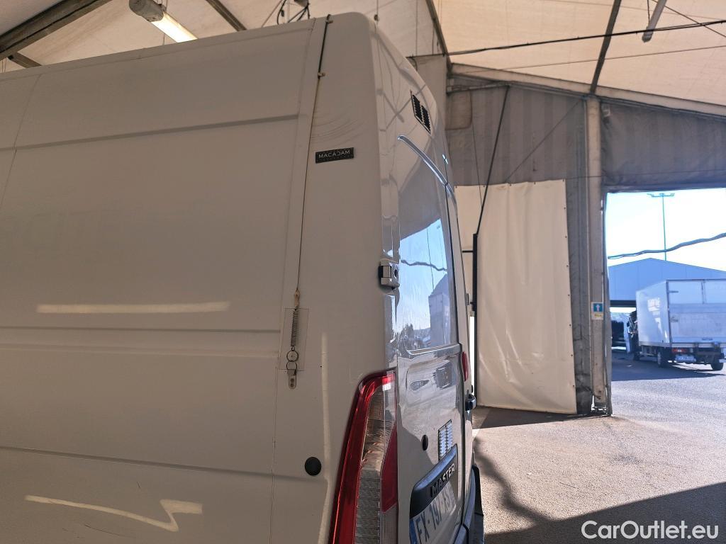  Renault  Master  III Fourgon L3H2 3 5 Grand Confort dCi 135CV BVM6 7 Sieges E6dT #74