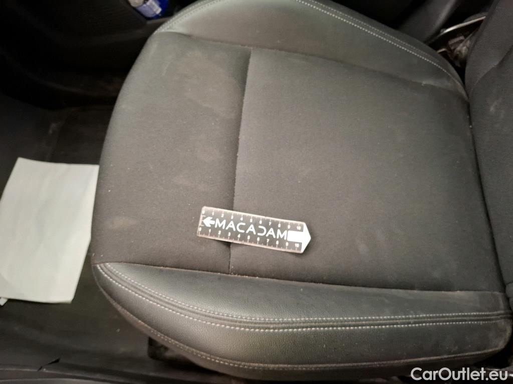  Renault  Kangoo RENAULT  / 2021 / 4P / Fourgonnette GD CONFORT - BLUE DCI 95 #4