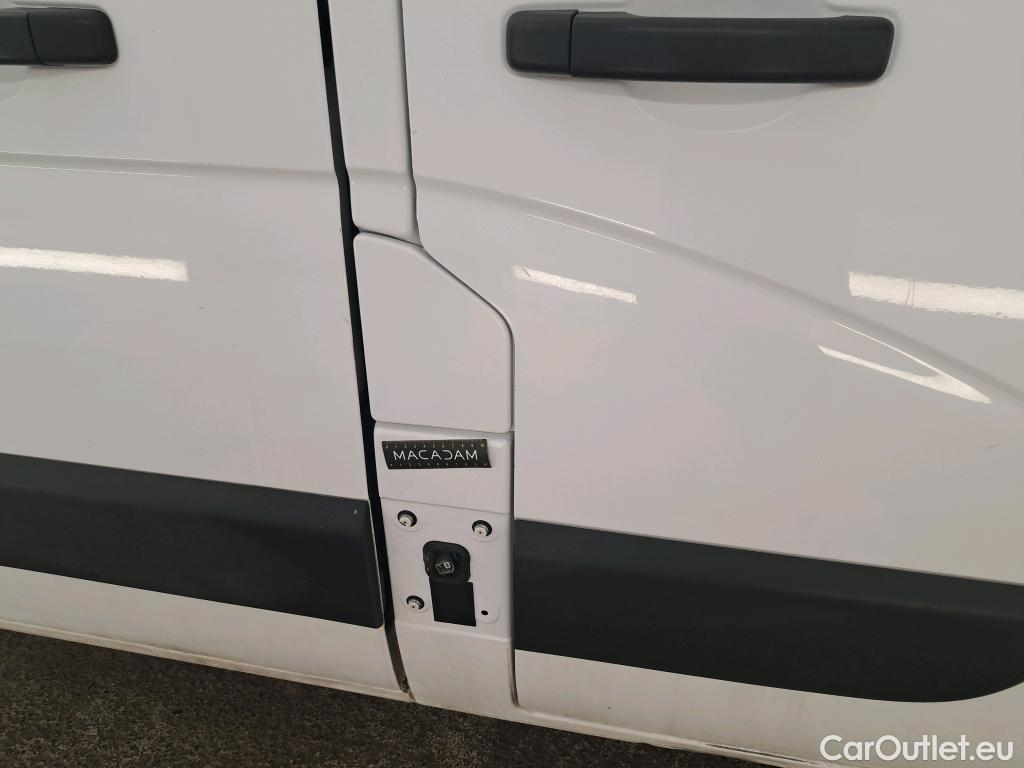  Renault  Master  III Fourgon L3H2 3 5 Grand Confort dCi 135CV BVM6 7 Sieges E6dT #70