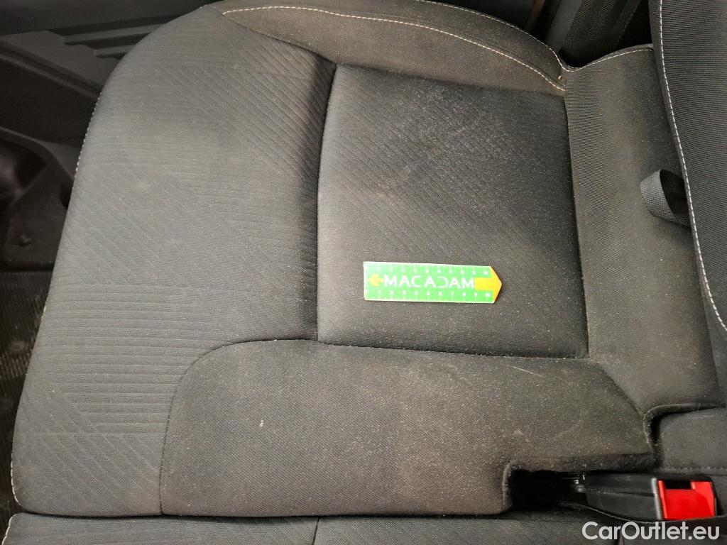  Renault  Trafic  Fourgon L1H1 3T Grand Confort 2.0 dCi 130CV BVM6 E6d #34
