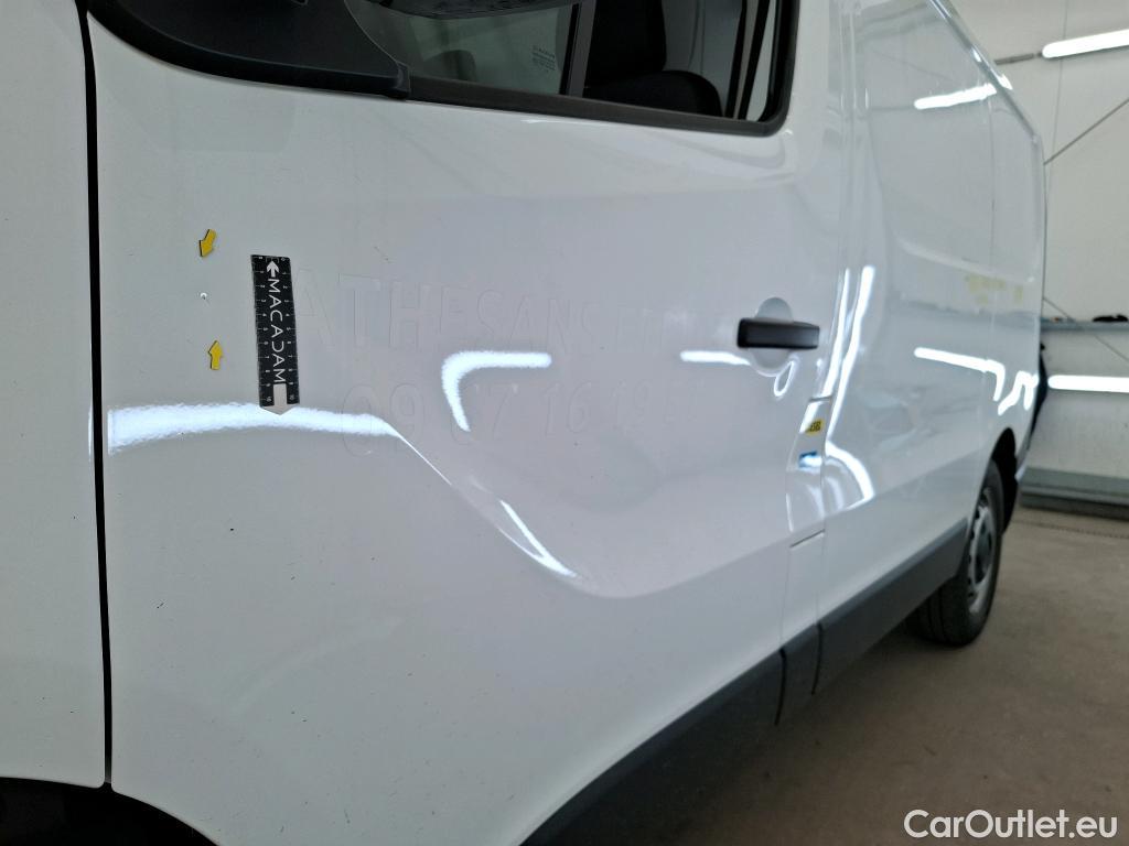  Renault  Trafic RENAULT  / 2021 / 4P / Fourgon tôlé FG CF L1H1 2T8 Blue dCi 110 #4