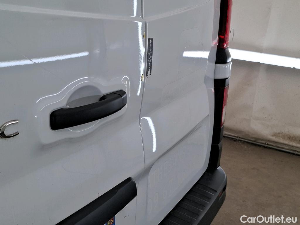  Renault  Trafic RENAULT  / 2021 / 4P / Fourgon tôlé FG CF L1H1 2T8 Blue dCi 110 #2