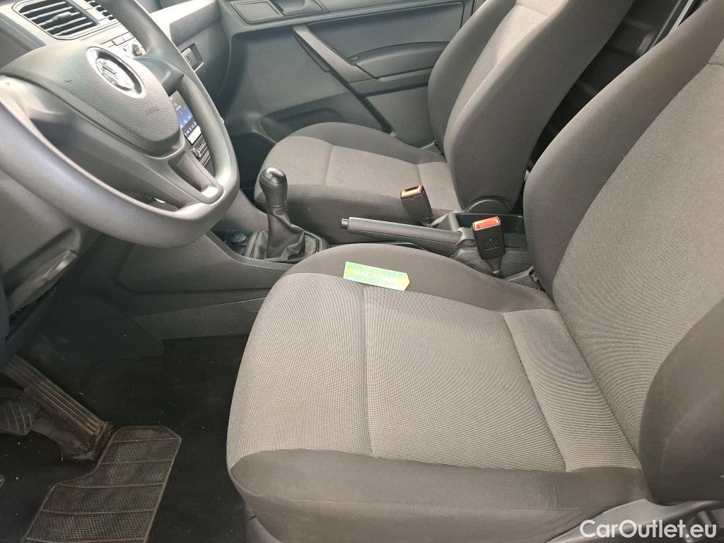  Volkswagen  Caddy VOLKSWAGEN  Van / 2015 / 4P / Fourgonnette 2.0 TDI 75 Business Line #11