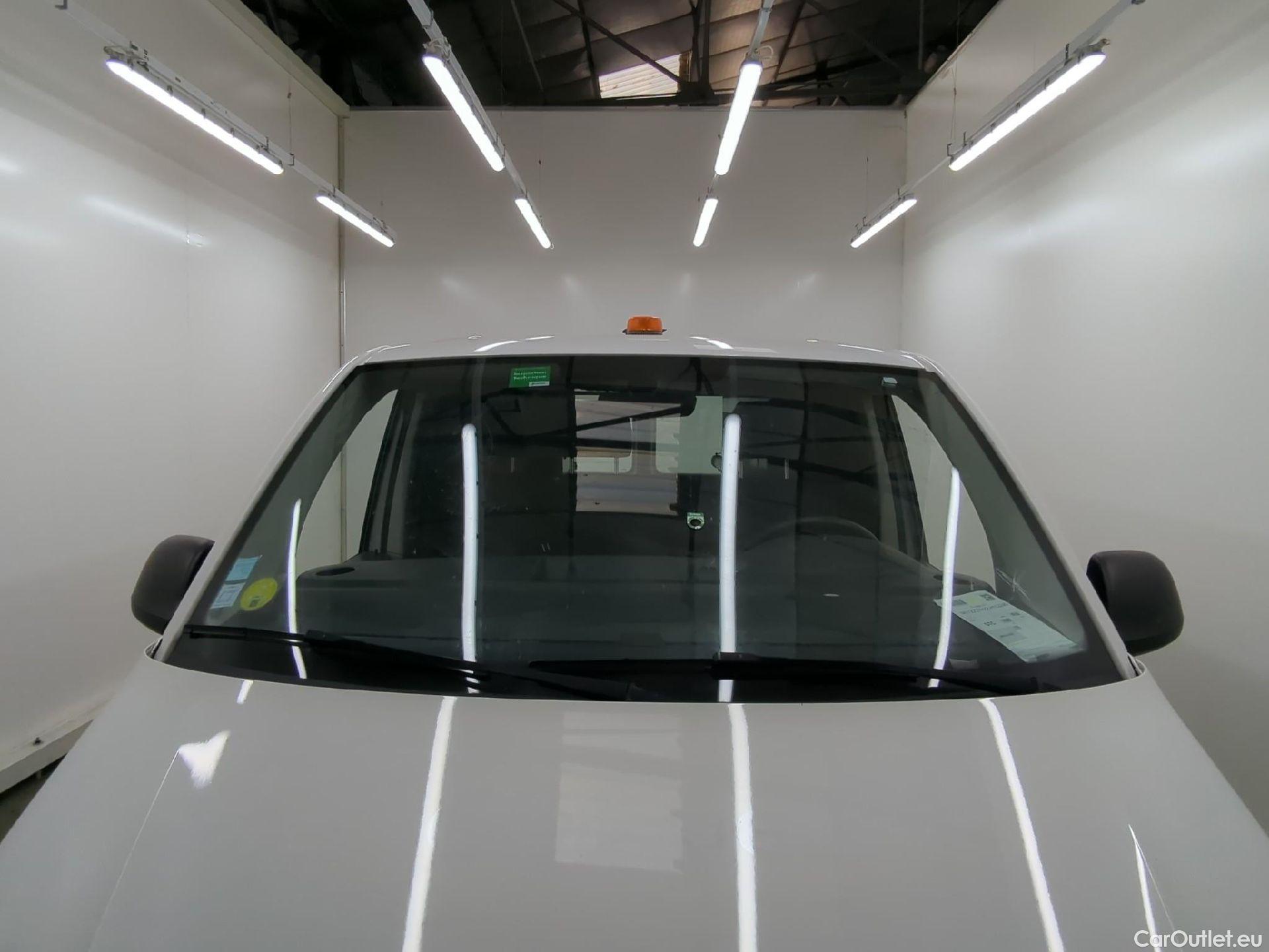  Volkswagen  Transporter T6  Fourgon 4Motion 2.0 TDI 150CV BVM6 E6 #5