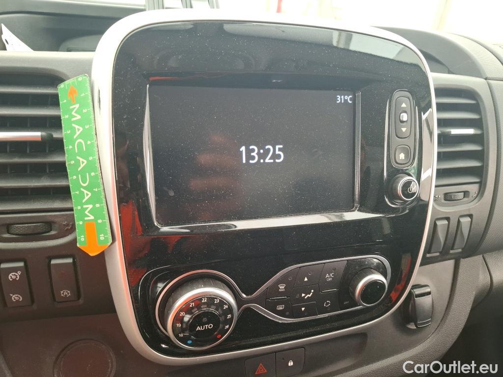  Renault  Trafic RENAULT  / 2019 / 4P / Fourgon tole FG GCF L1H1 1000 Energy dCi 145 EDC #32