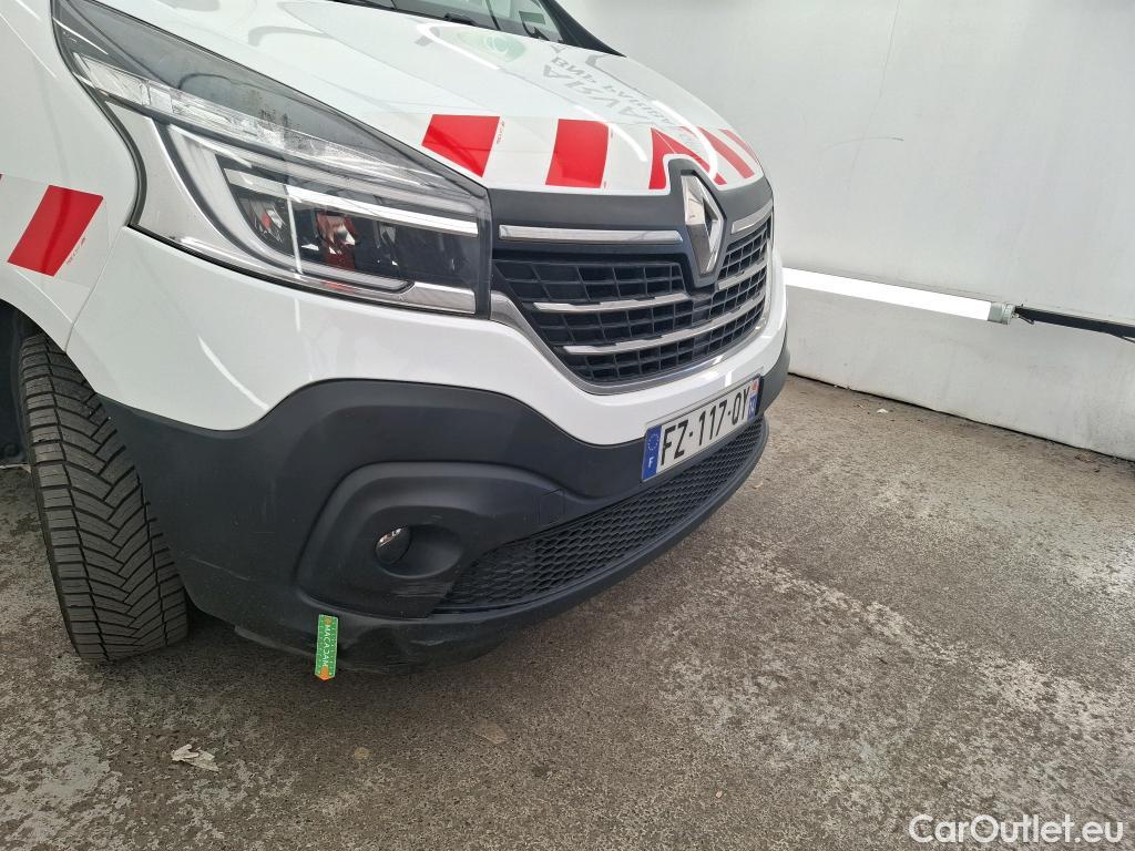  Renault  Trafic RENAULT  / 2019 / 4P / Fourgon tole FG GCF L1H1 1000 Energy dCi 145 EDC #4