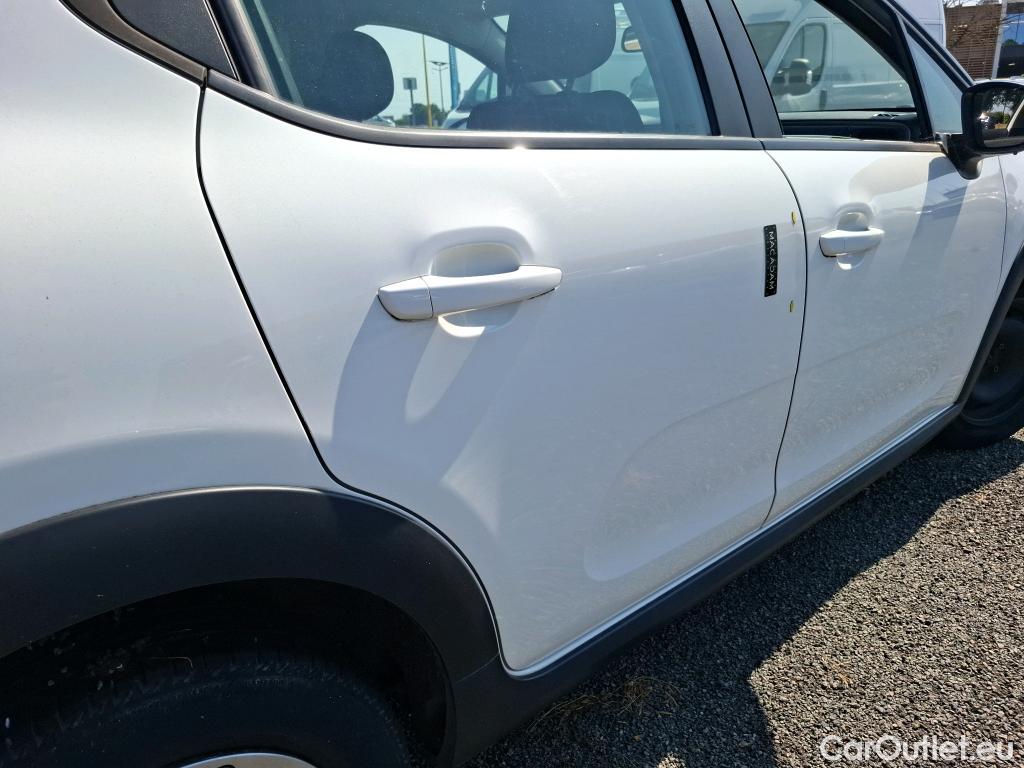  Citroen  C3  Feel Business 1.5 BlueHDI 100CV BVM6 E6d #4