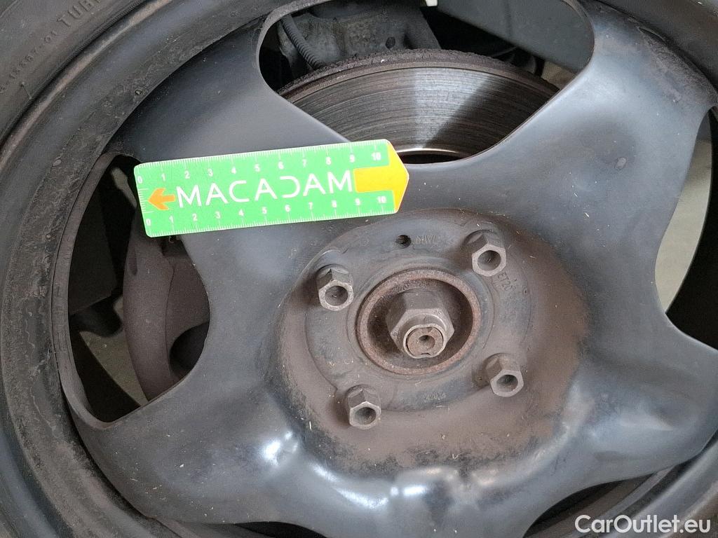  Citroen  C3 CITROEN  / 2020 / 5P / Berline PureTech 83 S&S BVM Feel Pack #13