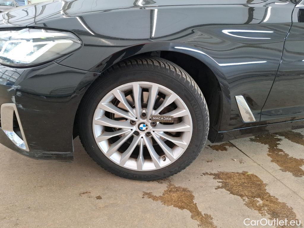  Bmw  Serie 5 BMW Série 5 / 2020 / 4P / Berline 520i 184ch Luxury BVA8 #28