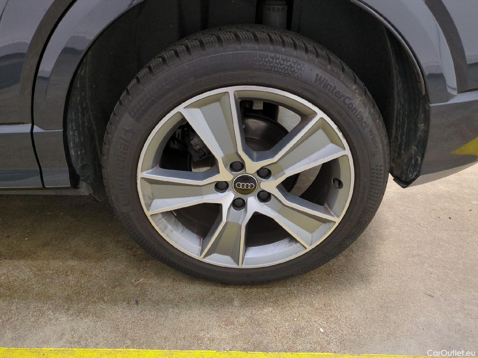  Audi  Q2  35 TFSI Design Luxe 1.5 TFSI 150CV BVA7 E6d #4