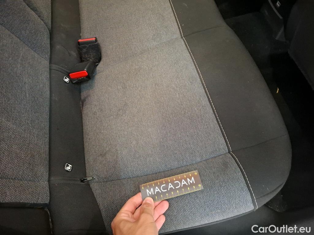  Citroen  C4  Berline Feel 1.2 PureTech 130CV BVA8 E6d #23