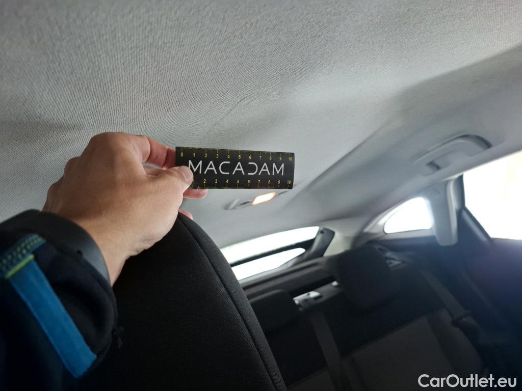  Citroen  C4  Berline Feel 1.2 PureTech 130CV BVA8 E6d #22