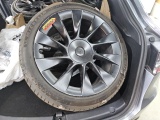  Tesla  Model Y TESLA  Long Range Dual Motor AWD 5d 378kW #61