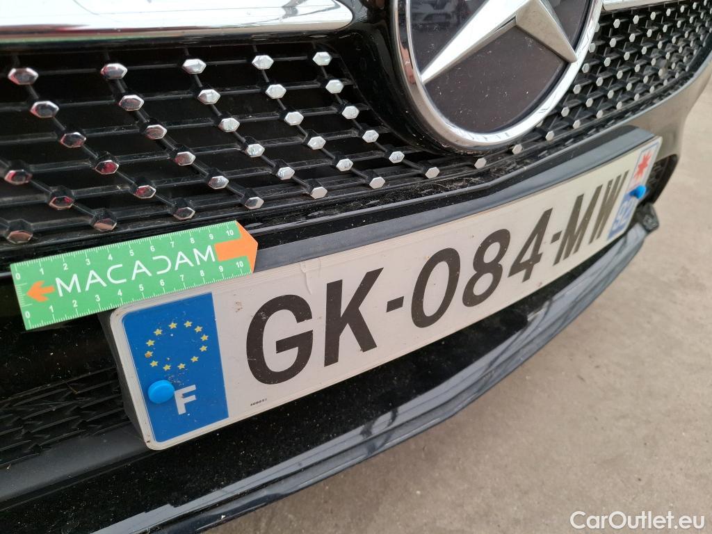  Mercedes  A-Klasse MERCEDES-BENZ Classe A Berline / 2018 / 4P / Berline A 200 d AMG Line 8G-DCT #26