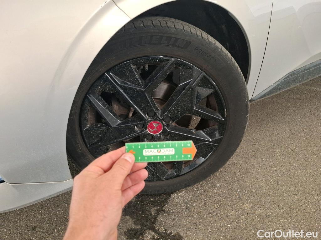  DS  DS4 4 Performance Line 1.2 PureTech 130CV BVA8 E6d #34