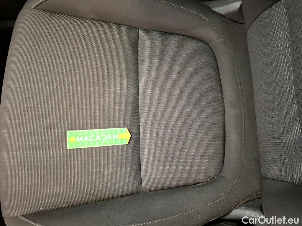  Hyundai  kona HYUNDAI  / 2020 / 5P / SUV 1.6 HYBRID 141 INTUITIVE HEV #19