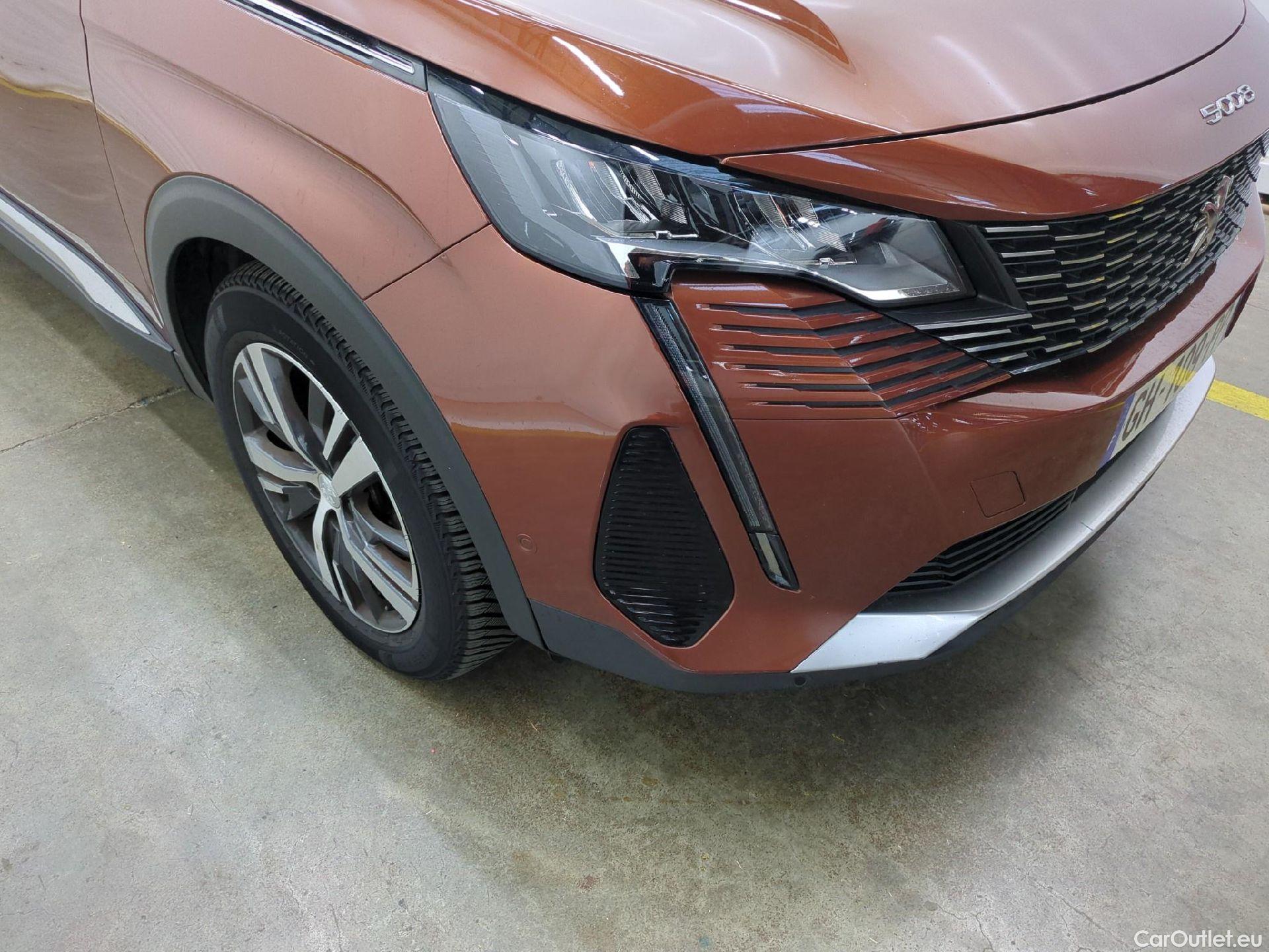  Peugeot  5008  Allure 1.5 HDi 130CV BVM6 7 Sieges E6d #18