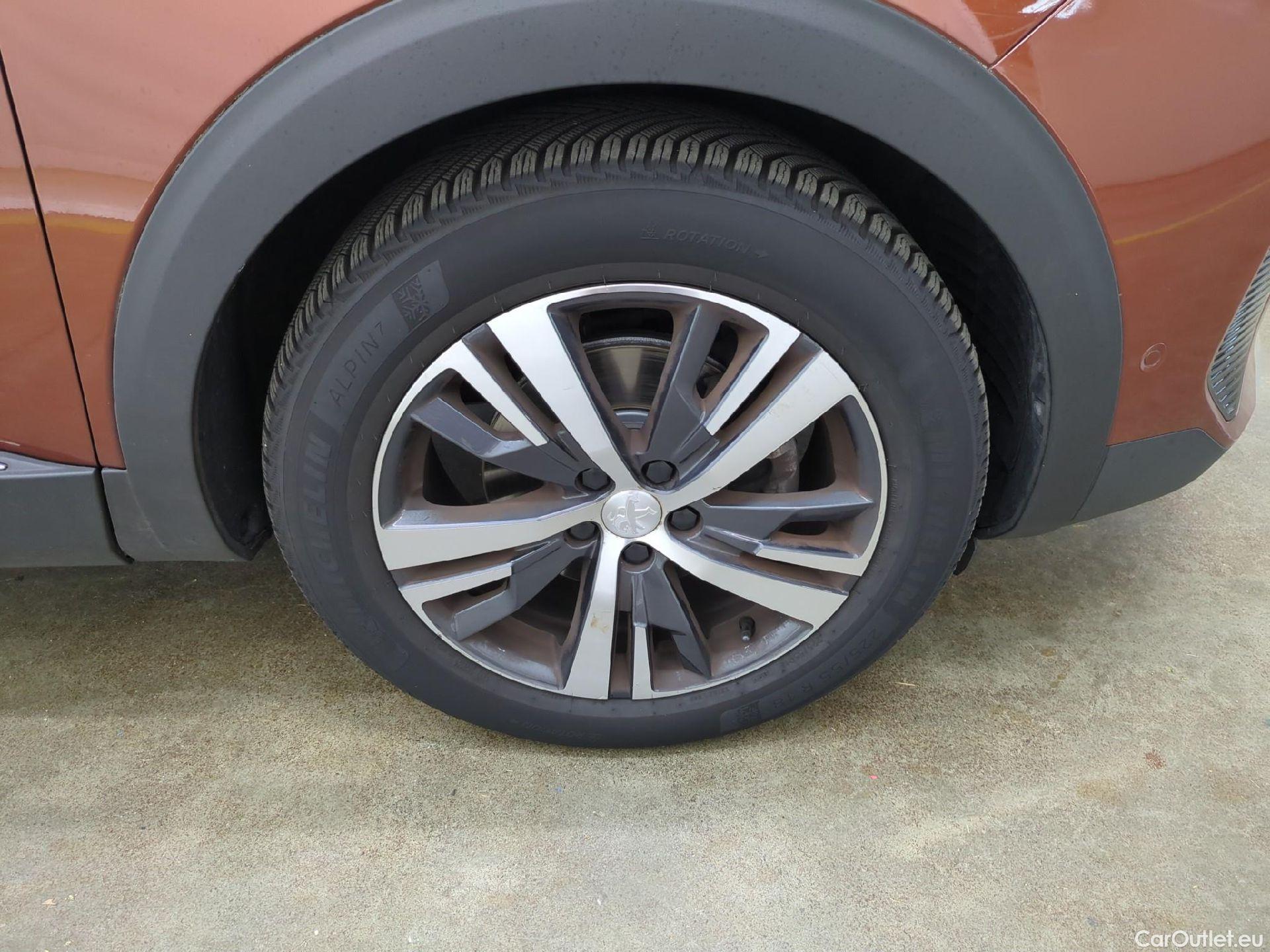  Peugeot  5008  Allure 1.5 HDi 130CV BVM6 7 Sieges E6d #14