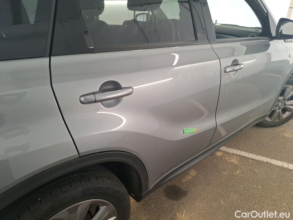  Land Rover  Discovery SUZUKI Vitara / 2015 / 5P / SUV 1.5 Dualjet hybrid PRIVILEGE AT #28