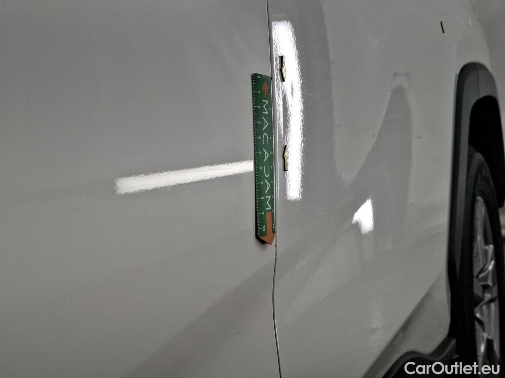  Toyota  RAV4 TOYOTA  Hybride / 2018 / 5P / SUV Hybride AWD Dynamic Business Beyond Zero #2