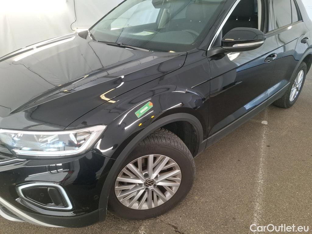  Volkswagen  T-ROC VOLKSWAGEN  / 2021 / 5P / SUV 1.5 TSI 150 EVO2 LIFE PLUS DSG7 #1