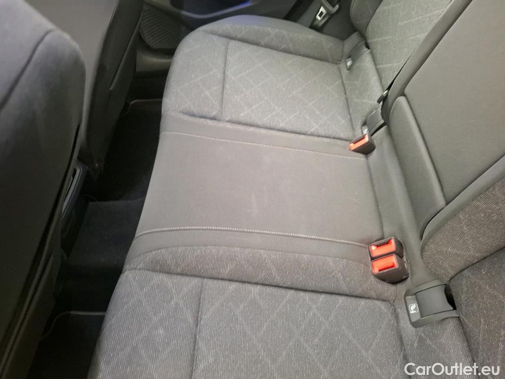  Volkswagen  Golf  VIII Berline Life Plus 2.0 TDI 115CV BVA7 E6d #41