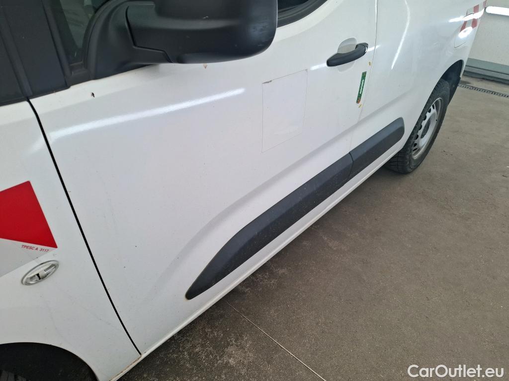  Citroen  Berlingo  Fourgon Worker M 1000 1.2 PureTech 130CV BVA8 E6d #1