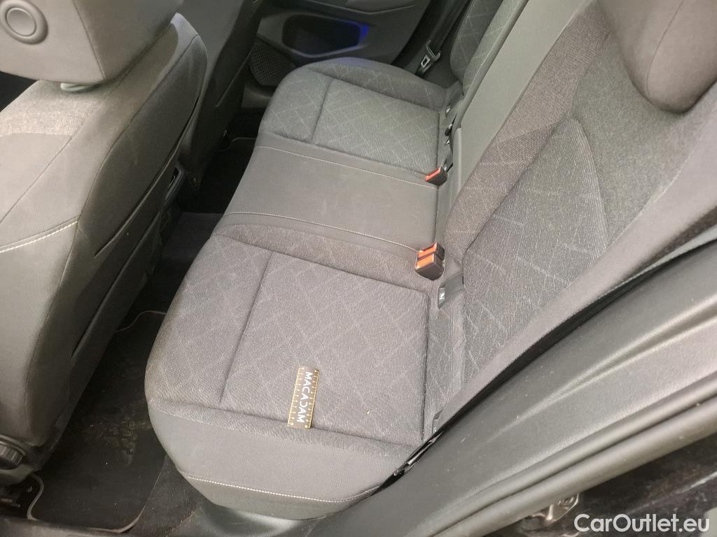  Volkswagen  Golf  VIII Berline Life Plus 2.0 TDI 115CV BVA7 E6d #39