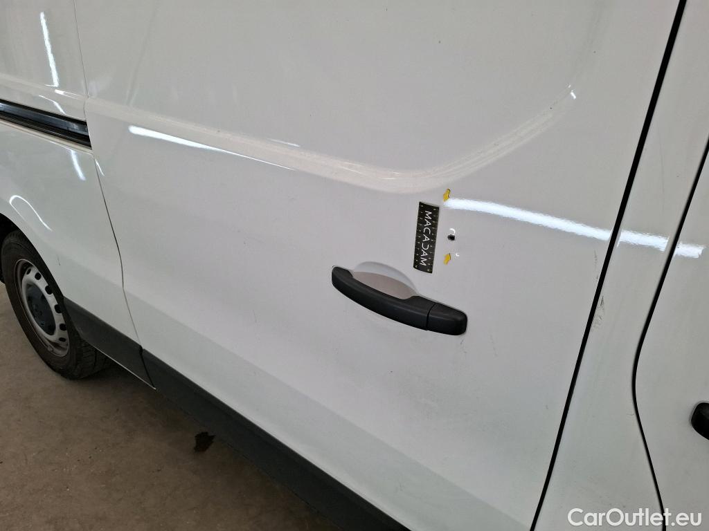  Renault  Trafic  III Fourgon L2H1 3T Confort 2.0 dCi 130CV BVM6 E6d #1