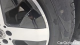  Mercedes  GLB  200 DCT #30